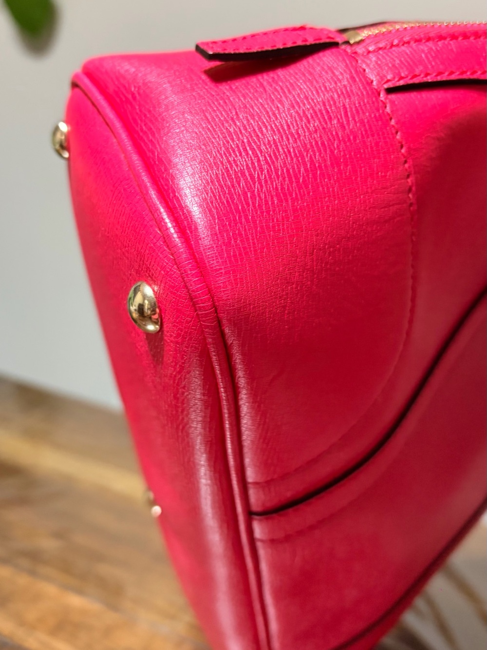 Gucci Hot Pink Dome Satchel with Gold Hardware - Picture 10 of 16
